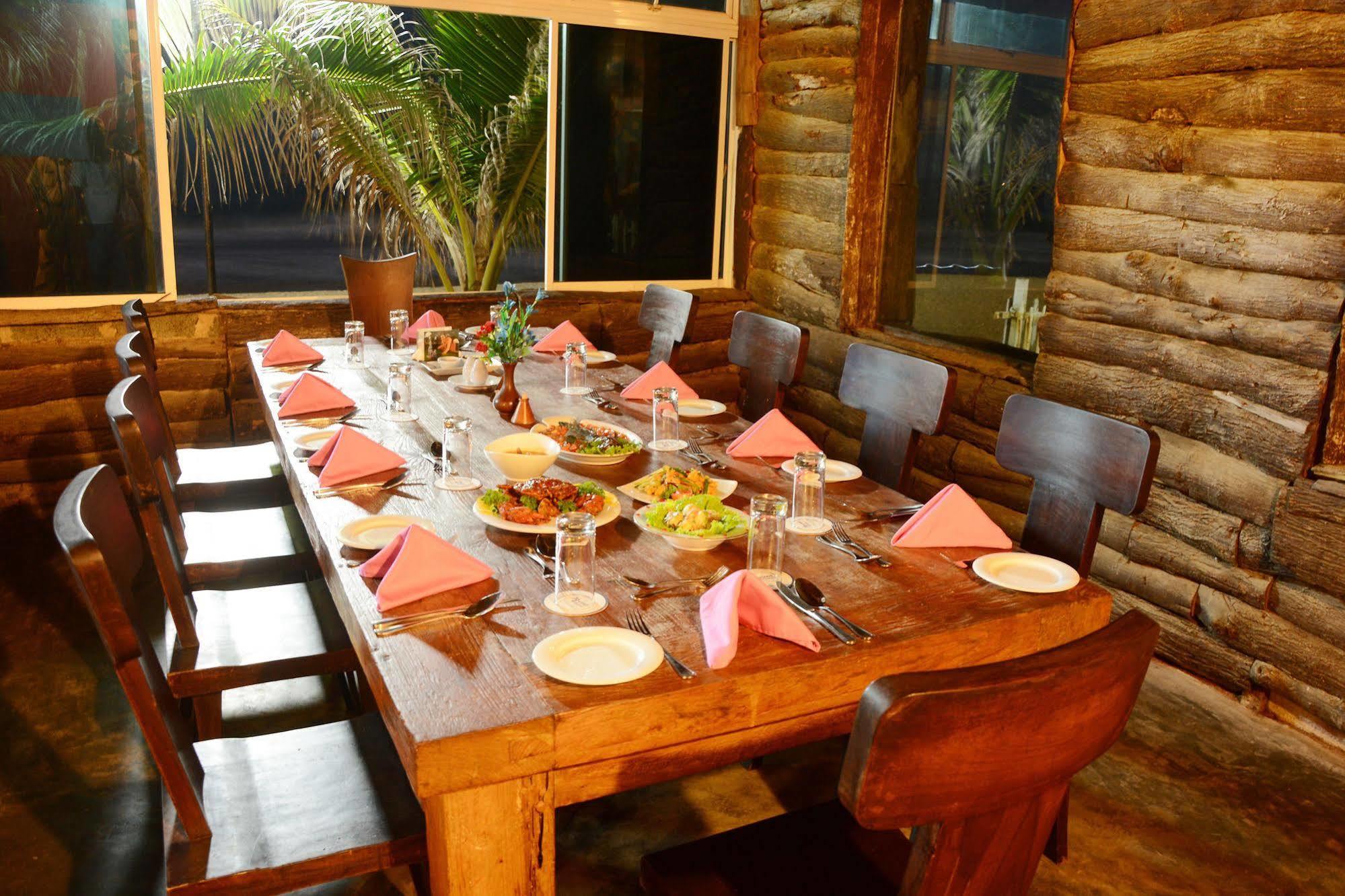 Mount Breeze Hotel Dehiwala-Mount Lavinia Ngoại thất bức ảnh
