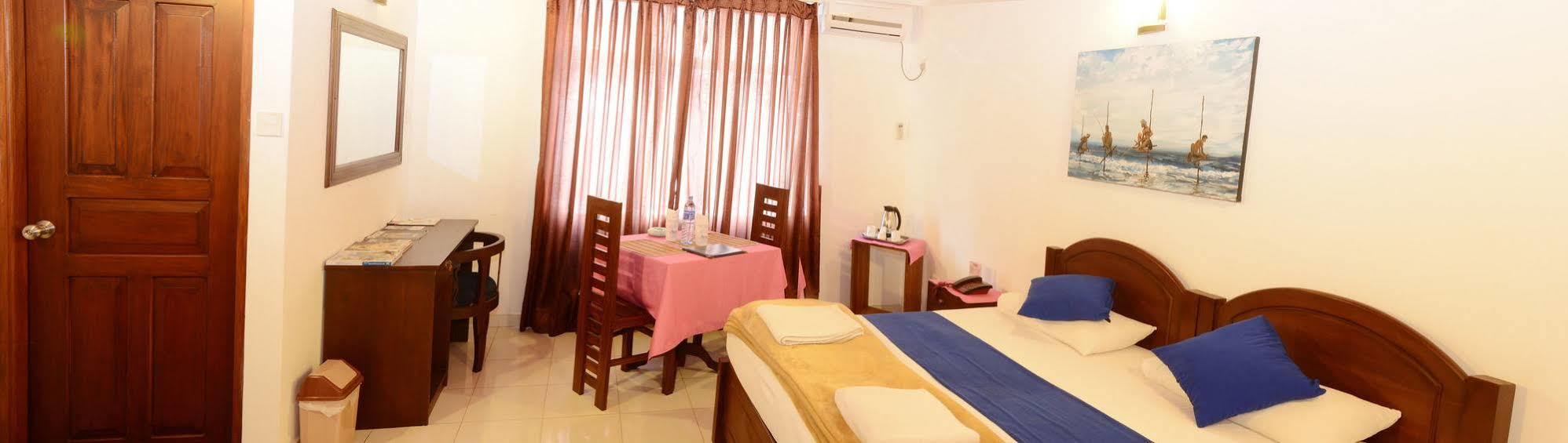 Mount Breeze Hotel Dehiwala-Mount Lavinia Ngoại thất bức ảnh