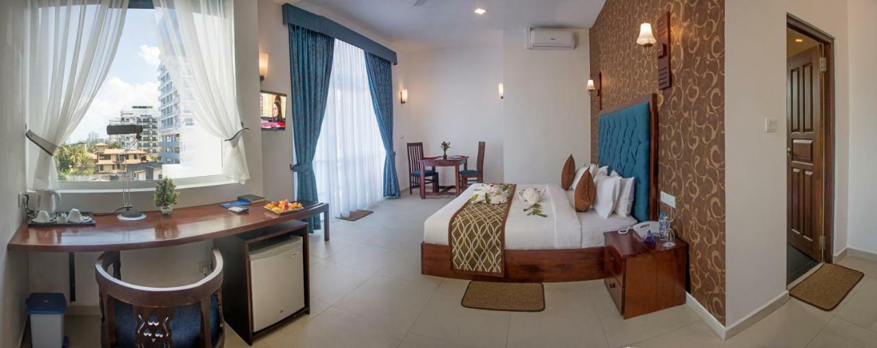 Mount Breeze Hotel Dehiwala-Mount Lavinia Ngoại thất bức ảnh