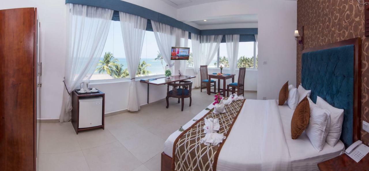 Mount Breeze Hotel Dehiwala-Mount Lavinia Ngoại thất bức ảnh