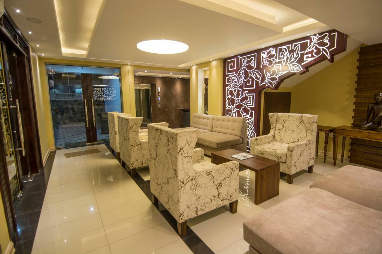 Mount Breeze Hotel Dehiwala-Mount Lavinia Ngoại thất bức ảnh